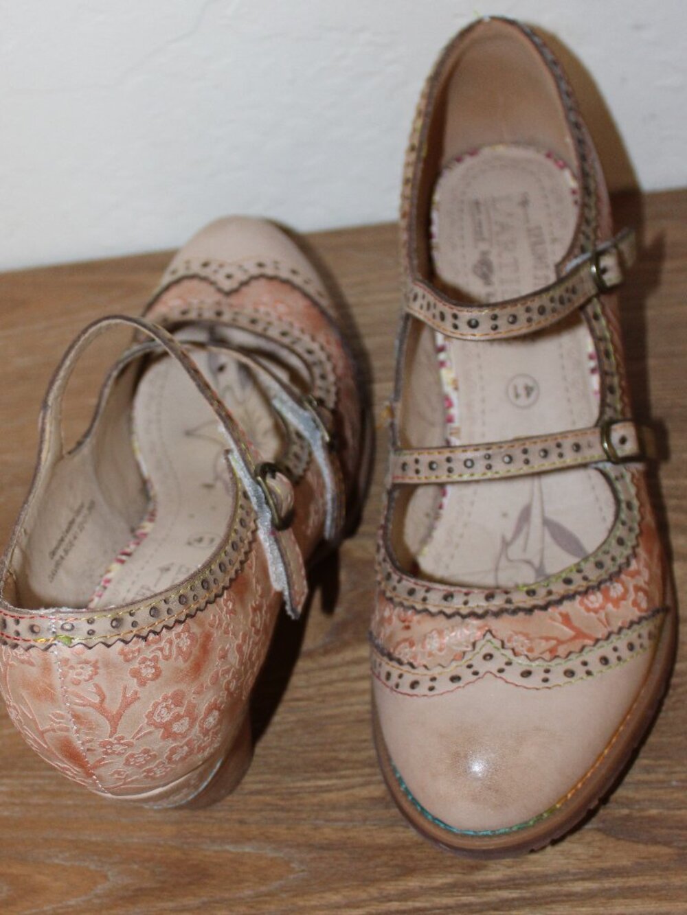 NIB L’Artiste by Spring Step Gaviria Beige Leather Mary Jane Heels Size 41 / US